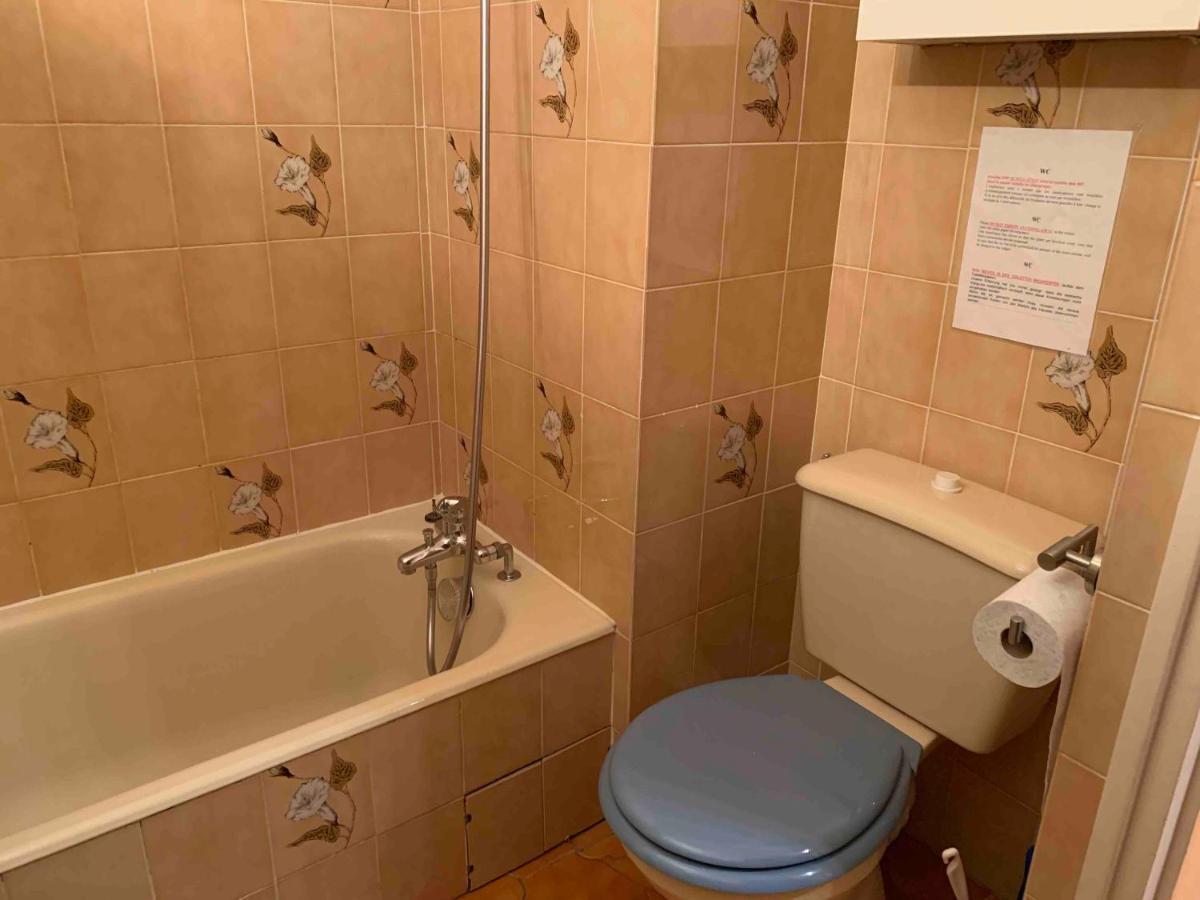 Appartement Fidji Saint-Cyr-sur-Mer Exteriör bild